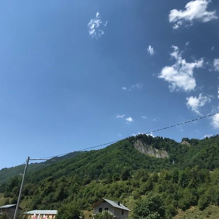 Hotel White Mountains • Თეთრი Მთები Местия Экстерьер фото